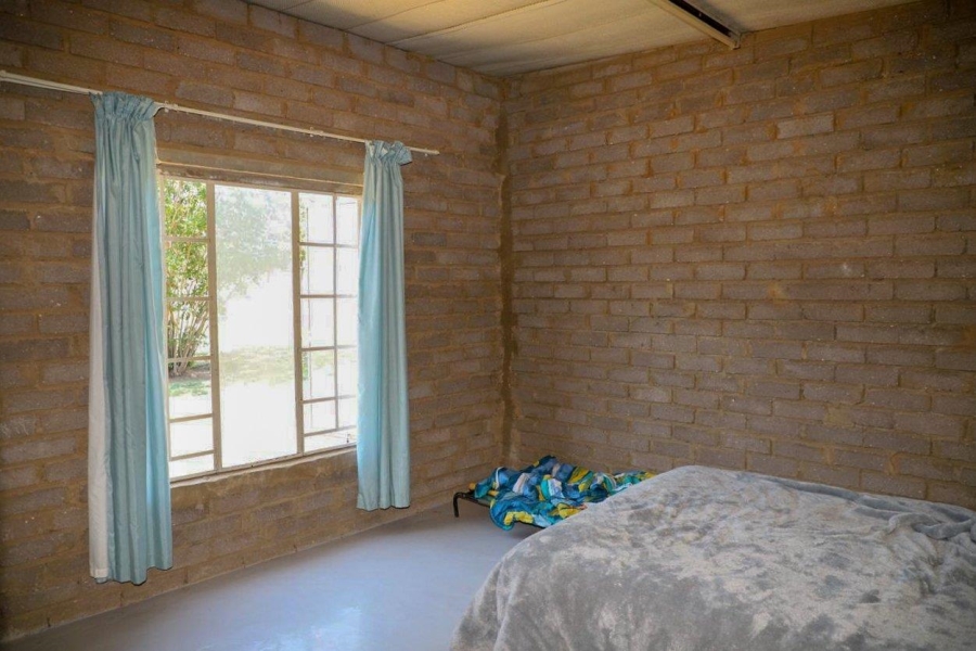 9 Bedroom Property for Sale in Villiers Free State